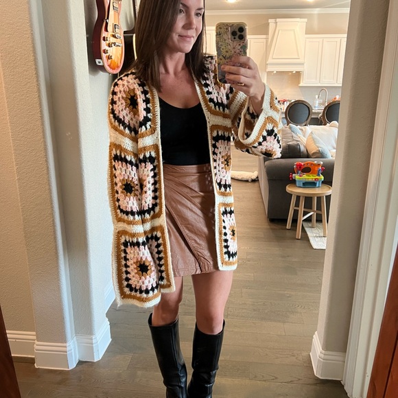 Cute Crochet Cardigan - Picture 1 of 4